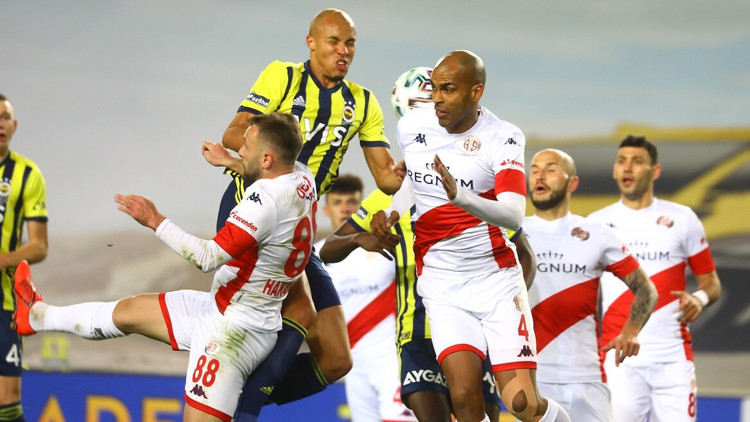 Fenerbahçe 1-1 Antalyaspor (Maçın özeti ve goller) Fenerbahçe 1-1 Antalyaspor (Maçın özeti ve goller)