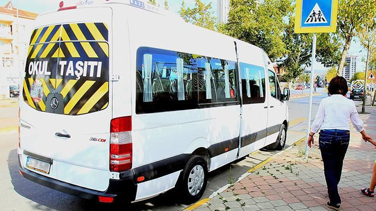 Okul servisi ücretlerinde kademeli normalleşme tarifesi uygulanacak Okul servisi ücretlerinde kademeli normalleşme tarifesi uygulanacak