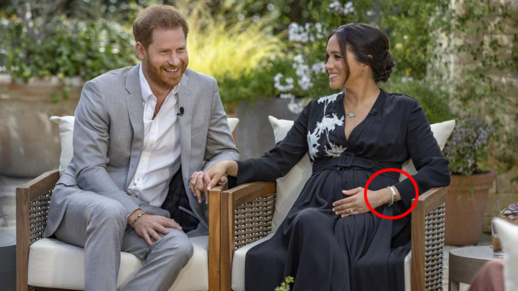 Meghanın bileziğinin sırrı Harrynin çocukluğunda saklı