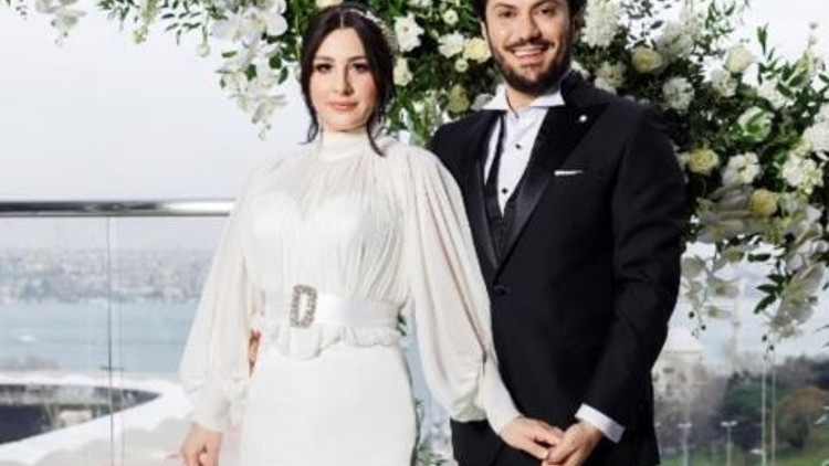 Yasemin Sakallıoğlu kimdir Yasemin Sakallıoğlunun eşi Burak Yırtar hakkında bilgiler