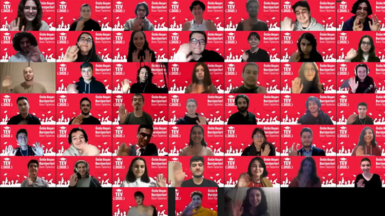 TEV’den 48 öğrenciye daha üstün başarı bursu