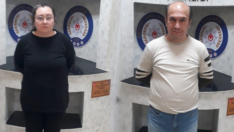 Ankarada FETÖ operasyonu Eski emniyet müdürü ile eşi yakalandı Ankarada FETÖ operasyonu Eski emniyet müdürü ile eşi yakalandı