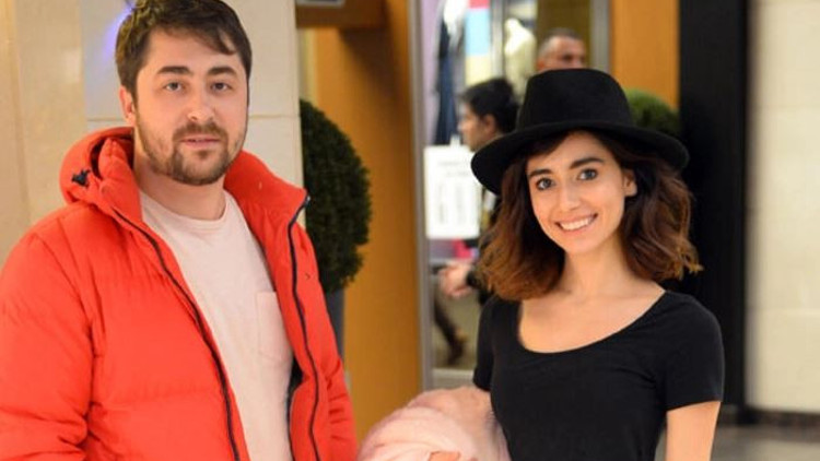 Semih Öztürk kimdir Semih Öztürk’ün eşi Kurretülayn Matur hakkında bilgiler Semih Öztürk kimdir Semih Öztürk’ün eşi Kurretülayn Matur hakkında bilgiler