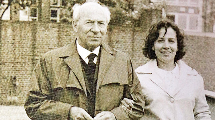 Handan Uran Ertuğruldan 5.5 milyonluk bağışla veda