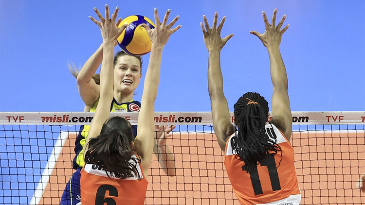Fenerbahçe Opet ile Eczacıbaşı VitrA final için parkeye çıkacak Fenerbahçe Opet ile Eczacıbaşı VitrA final için parkeye çıkacak
