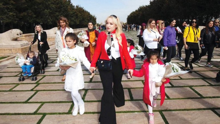 İyilik elçisi Emel Uslu Atik’ten alkışlanacak proje İyilik elçisi Emel Uslu Atik’ten alkışlanacak proje