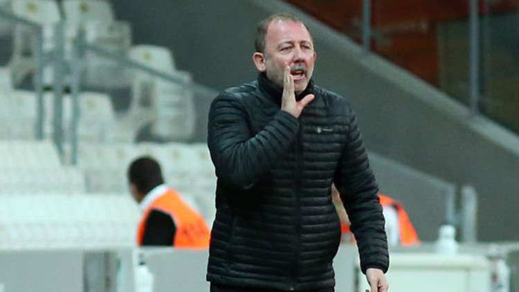 Son Dakika: Beşiktaşta Sergen Yalçından flaş sözler Hiç yakışmadı