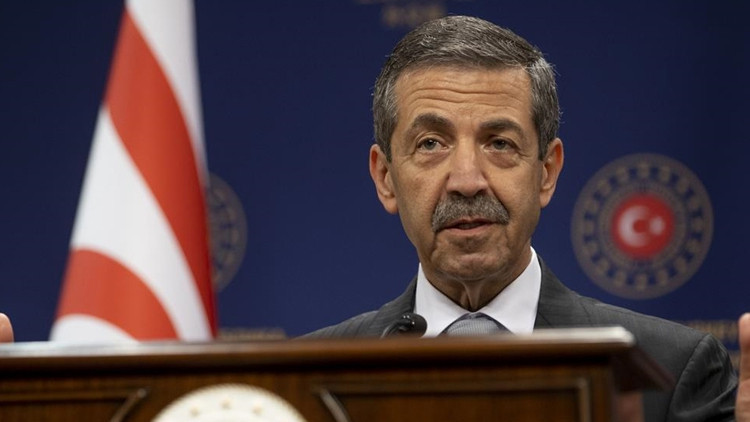 KKTC Dışişleri Bakanı Ertuğruloğlu: Cenevre görüşmeleri, Kıbrıs meselesinde bir dönüm noktasıdır KKTC Dışişleri Bakanı Ertuğruloğlu: Cenevre görüşmeleri, Kıbrıs meselesinde bir dönüm noktasıdır