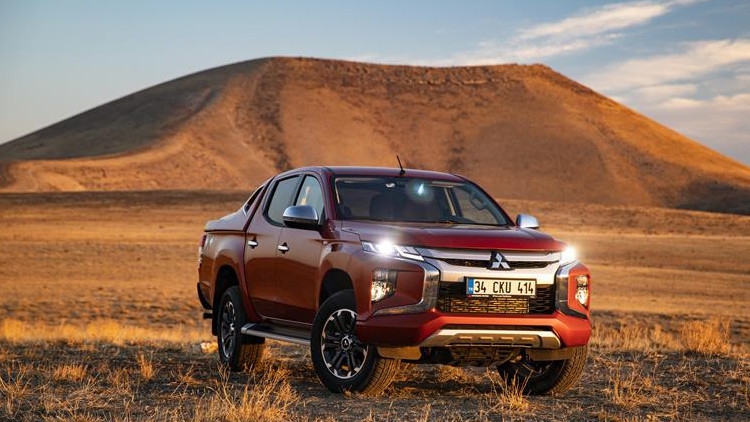 Mitsubishinin geliri azaldı