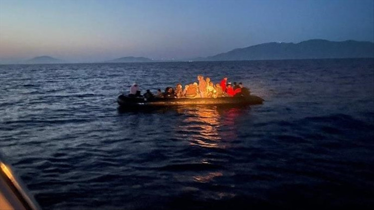 Tunus açıklarında çok sayıda düzensiz göçmen kurtarıldı