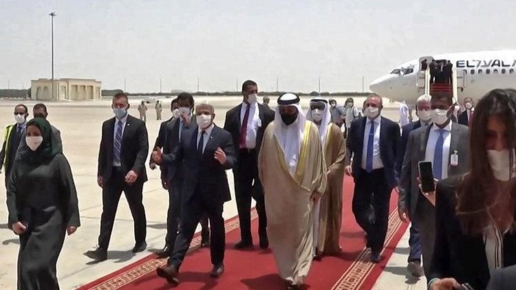 İsrailden bir bakan ilk kez BAEde İsrailden bir bakan ilk kez BAEde