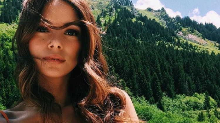 Seray Kaya kimdir, kaç yaşında, hangi dizilerde oynadı Seray Kayanın istismar açıklaması... Seray Kaya kimdir, kaç yaşında, hangi dizilerde oynadı Seray Kayanın istismar açıklaması...