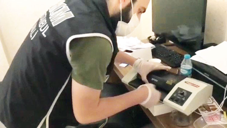 Uyuyan hesaplara dublörlü vurgun Uyuyan hesaplara dublörlü vurgun