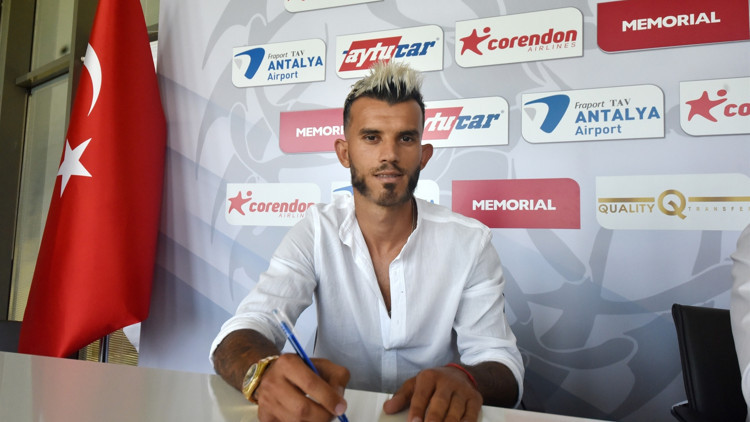 Son dakika transfer haberi: Güray Vural, Antalyasporda