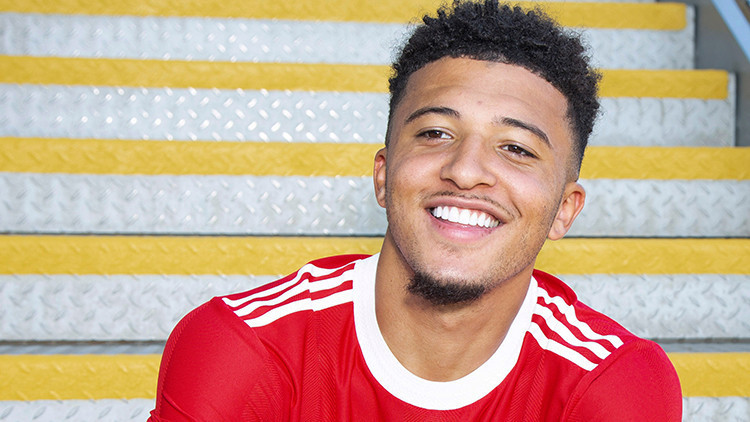 Son Dakika: Manchester United Jadon Sancho transferini resmen duyurdu