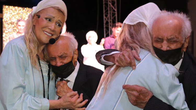 Kanadı Kırık Bir Kuş Misali Cahide Sonku adlı oyunda duygusal anlar Kanadı Kırık Bir Kuş Misali Cahide Sonku adlı oyunda duygusal anlar