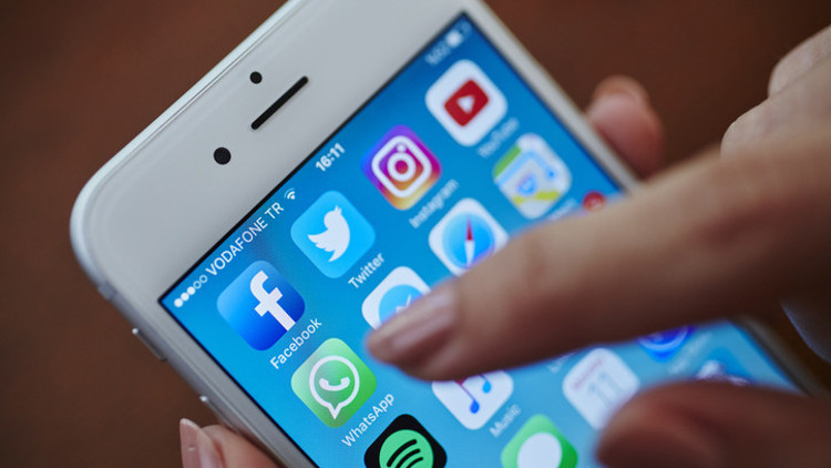 WhatsApp, Telegram ve Viber kullananlar kimlik avı saldırısına dikkat Bu mesajlarla kandırıyorlar.... WhatsApp, Telegram ve Viber kullananlar kimlik avı saldırısına dikkat Bu mesajlarla kandırıyorlar....