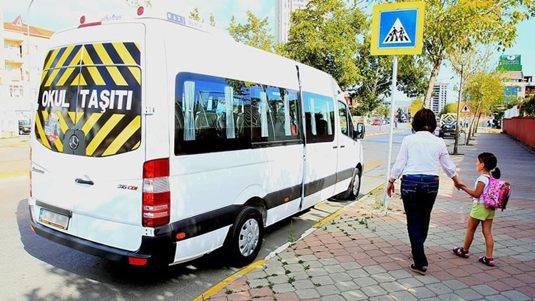 Son dakika... İstanbulda servis ücretlerine ve toplu ulaşıma zam geldi