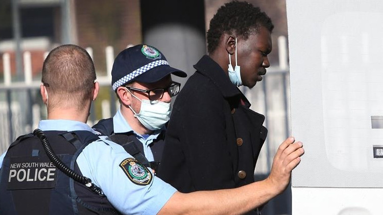 Sidney’deki Kovid-19 yasaklarına asker desteği