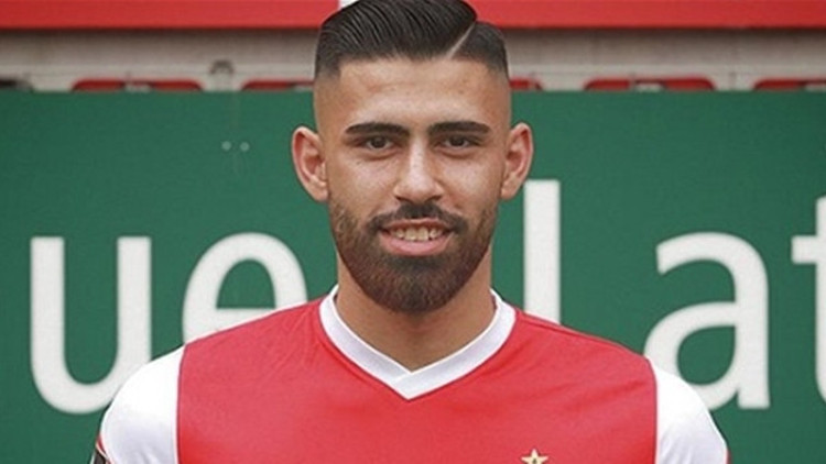 Türkiyeden gelen teklifleri reddeden Hikmet Çiftçi, Kaiserslautern’de kaldı
