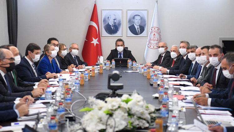 Yüz yüze eğitim hazırlıkları değerlendirildi