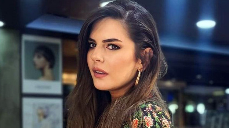 Oyuncu Ayça Erturan koronavirüs delta varyantına yakalandı Oyuncu Ayça Erturan koronavirüs delta varyantına yakalandı
