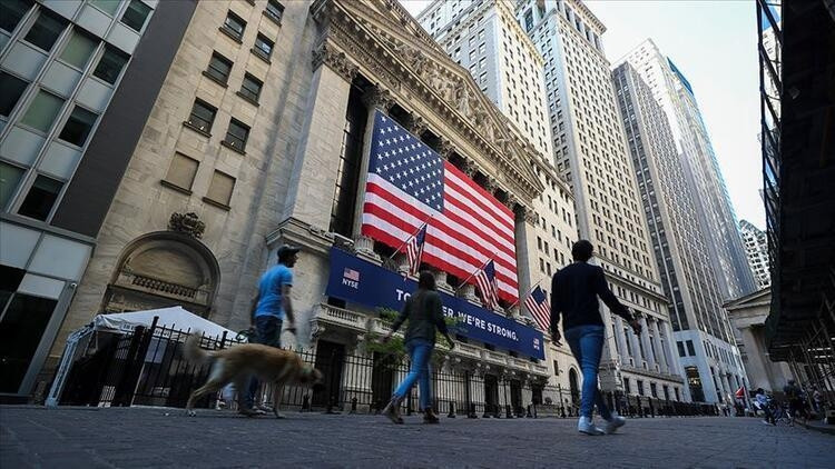Amerikalıların kişisel gelirleri beklenenden fazla arttı