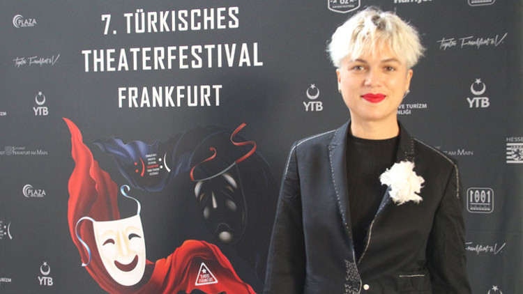 Hayat Bilgisi’nin Barbie Gamzesi: ‘İşimi Almanya’ya taşıdım’