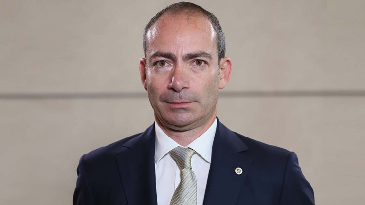 Fenerbahçeli Yönetici Fethi Pekin: Hakkımız olan şampiyonlukları almakta kararlıyız