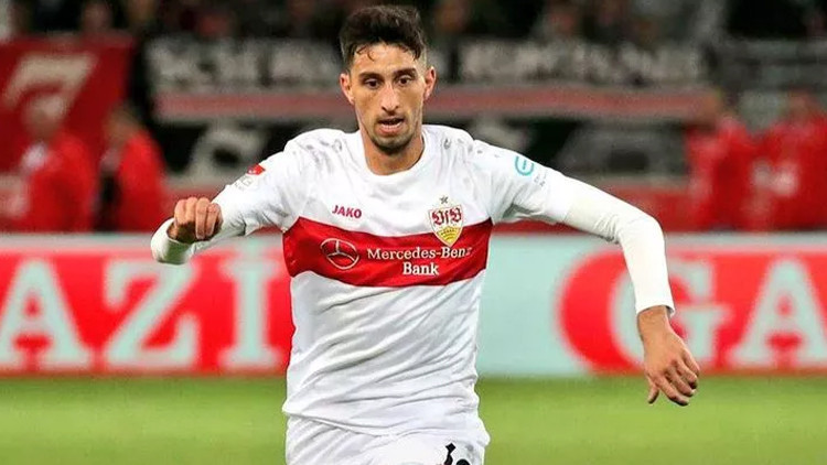 Beşiktaşta transferde son dakika sürprizi olabilir Sergen Yalçın, Türk stoper istedi ve... Beşiktaşta transferde son dakika sürprizi olabilir Sergen Yalçın, Türk stoper istedi ve...