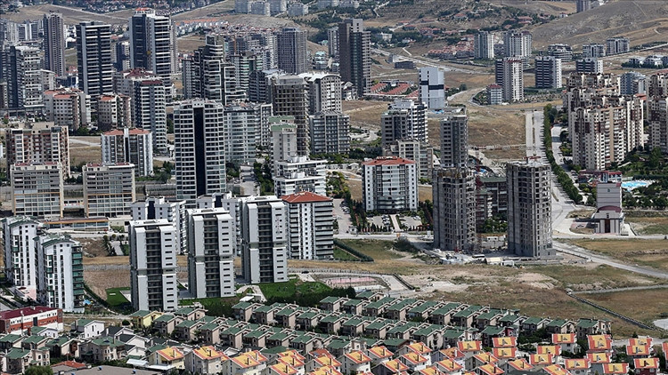 Konutta 12 ayın rekoru