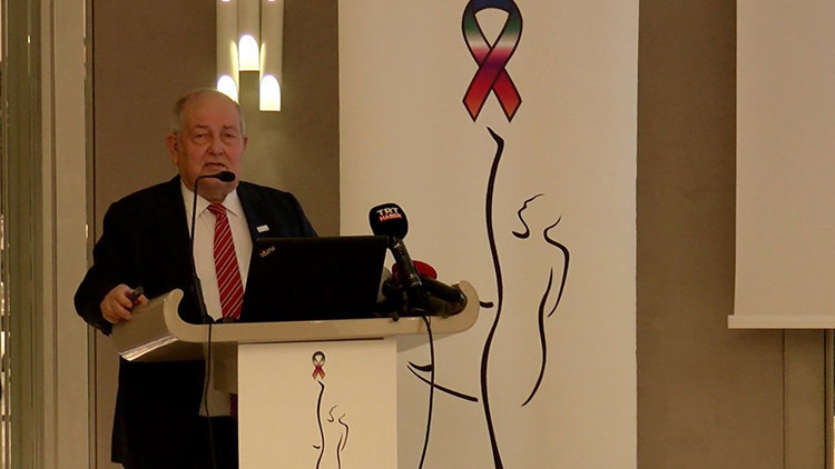 Prof. Dr. Ayhan: Sigara içmeyin, kanseri engellersiniz