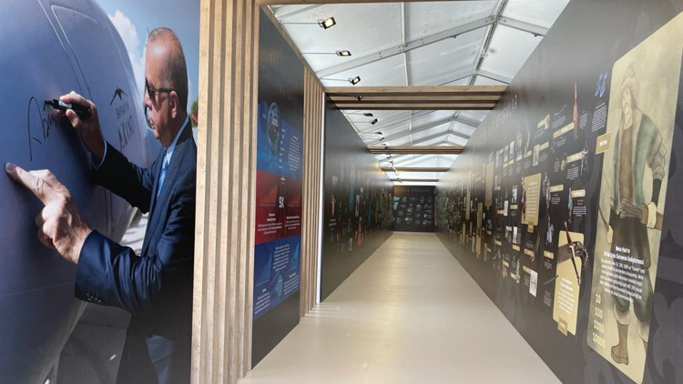 Mete Han’dan Erdoğan’a… “Geçmişten Geleceğe Türk Savunma Sanayii” zaman tüneli TEKNOFEST’te