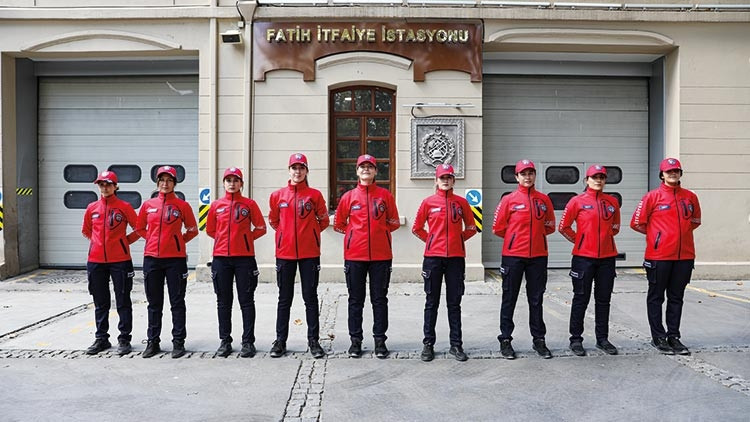 İtfaiye kırmızısı geri döndü