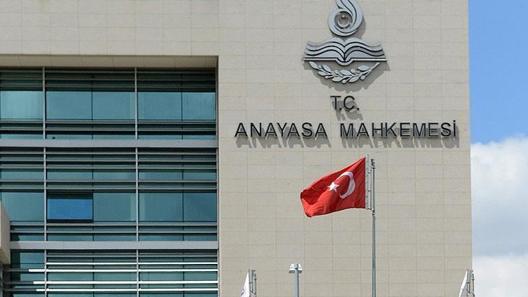 Anayasa Mahkemesi, bekara konut hakkı verilmemesini ayrımcılık yasağının ihlali saydı
