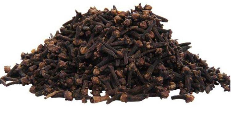 Karanfil çiğnemenin faydaları ve zararları nelerdir Karanfil ne işe yarar, hangi hastalıklara iyi gelir Karanfil çiğnemenin faydaları ve zararları nelerdir Karanfil ne işe yarar, hangi hastalıklara iyi gelir