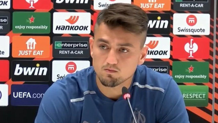 Son Dakika: Cengiz Ünder: Fatih Terimin bendeki yeri çok ayrı Son Dakika: Cengiz Ünder: Fatih Terimin bendeki yeri çok ayrı