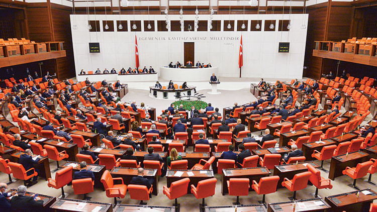 Kamu ihale yasasında sona gelindi Kamu ihale yasasında sona gelindi