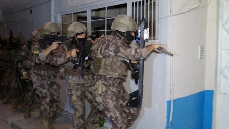 Son dakika... Bursada FETÖnün gaybubet evlerine operasyon: 9 gözaltı