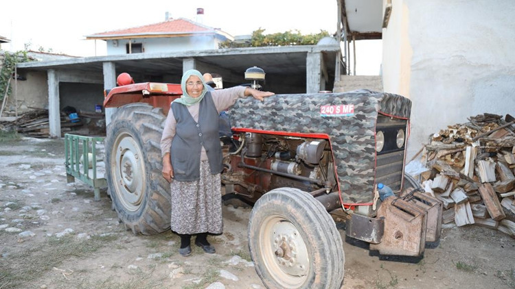 Döne teyzenin çalışma azmi Döne teyzenin çalışma azmi