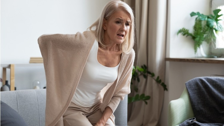 Osteoporoz (kemik erimesi) nedir, kimlerde görülür Osteoporoz belirtileri ve tedavisi Osteoporoz (kemik erimesi) nedir, kimlerde görülür Osteoporoz belirtileri ve tedavisi