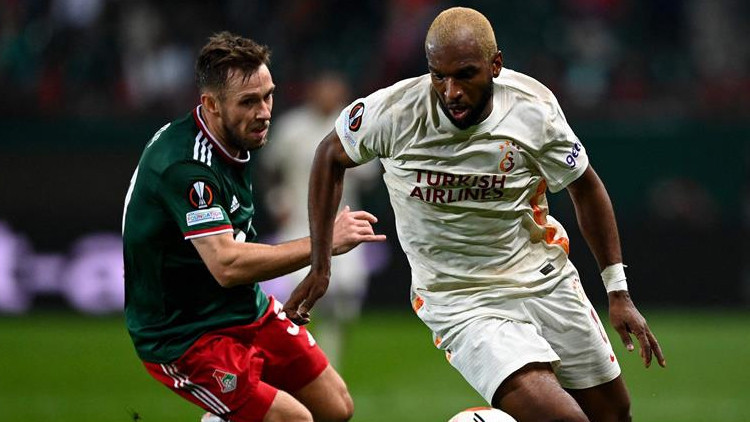 G.Saraylı futbolculardan galibiyet yorumu İlk hedef beraberlikti