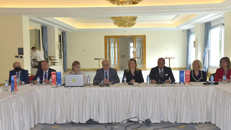 ASO Başkanı Özdebirden kadın sanayicilere aday olma çağrısı