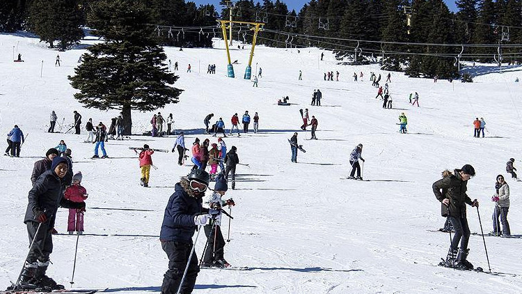Kış turizminin gözdesi Uludağ kayak sezonuna hazırlanıyor Kış turizminin gözdesi Uludağ kayak sezonuna hazırlanıyor
