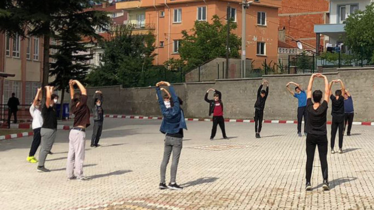 Milli sporcuların öğretmenlik başvuruları başladı Milli sporcuların öğretmenlik başvuruları başladı