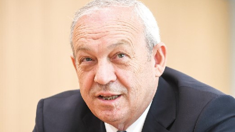 Çok çalışmayı, adil olmayı o yıllarda öğrendim