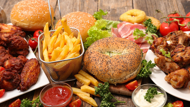 Fast food yerken bir daha düşünün Son araştırma korkuttu Fast food yerken bir daha düşünün Son araştırma korkuttu