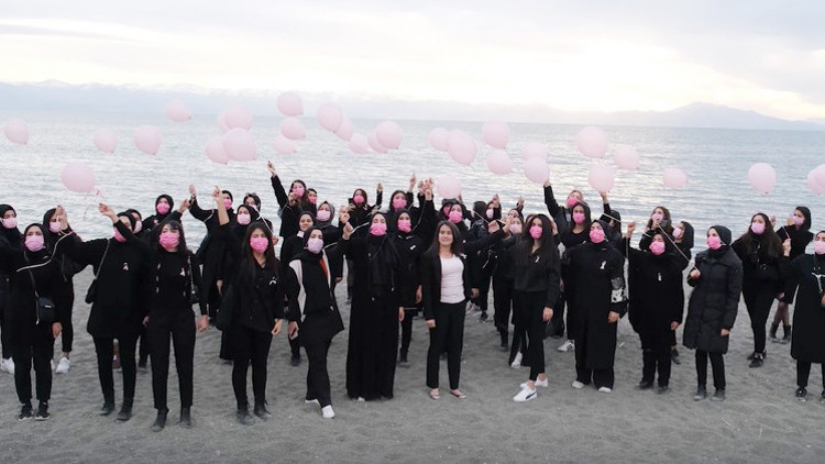 Öğrencilerden meme kanserine dikkat çeken klip