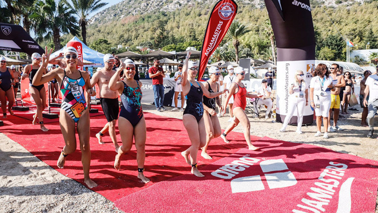 14’üncü Uluslararası Arena Aquamasters Yüzme Şampiyonası 10 kilometrelik Hapimag Maratonu ile sona erdi