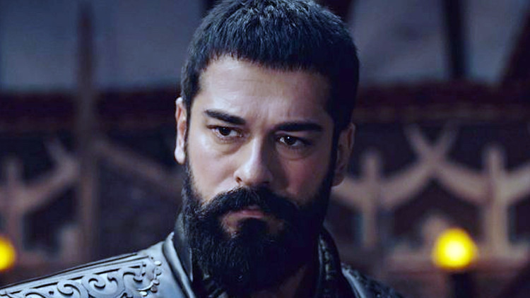 Oyuncu Burak Özçivit hakkında 4 yıl 1 ay hapis talebi